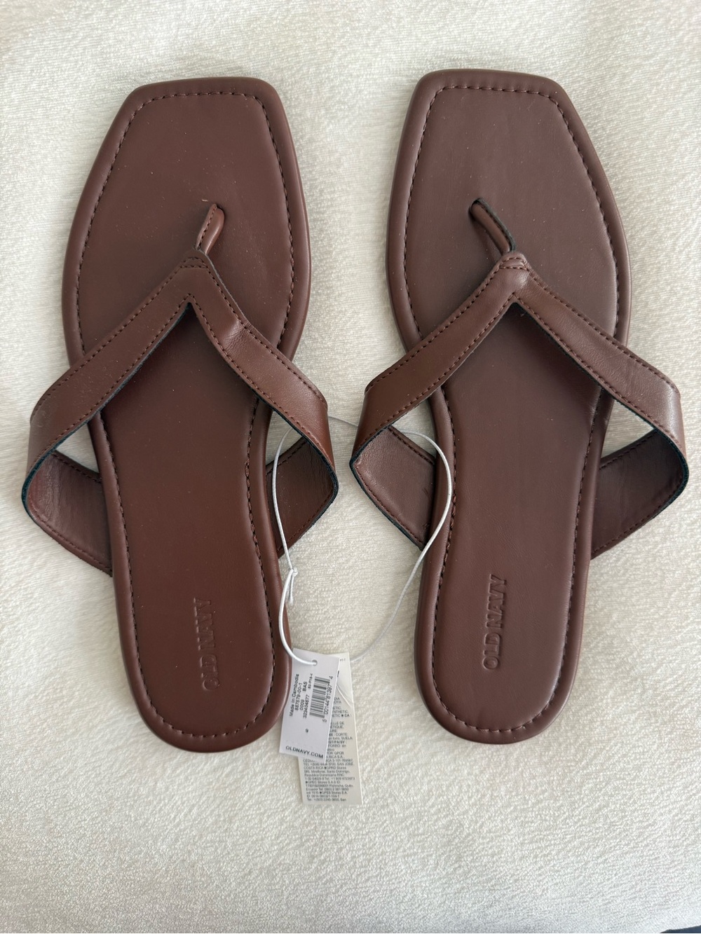 Old Navy Brown Square-Toe Thong Sandals with Wide Strap